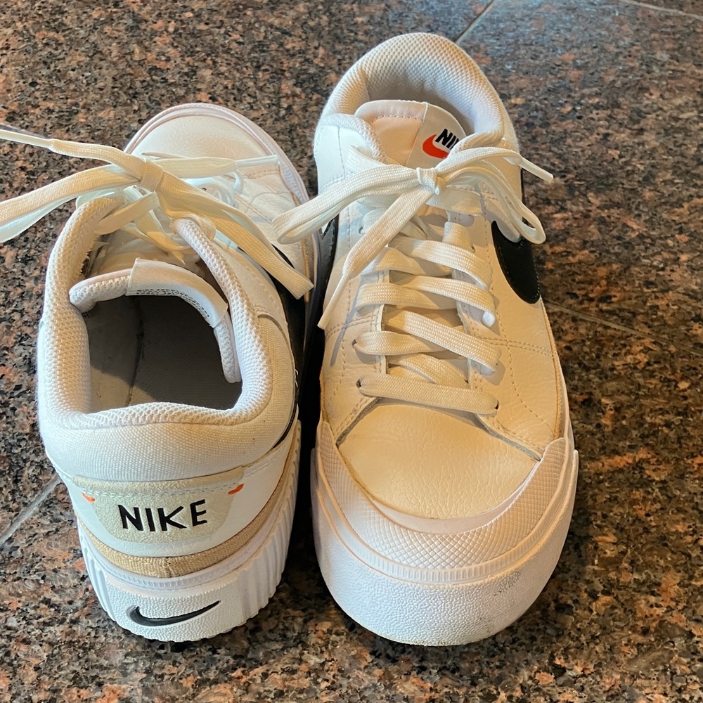 Nike Womens White Sneakers